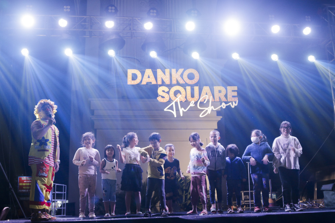 “Danko Square – Sắc màu lễ hội Châu Âu” rực rỡ chào hè với tinh hoa nghệ thuật xiếc Việt - Ảnh 5.